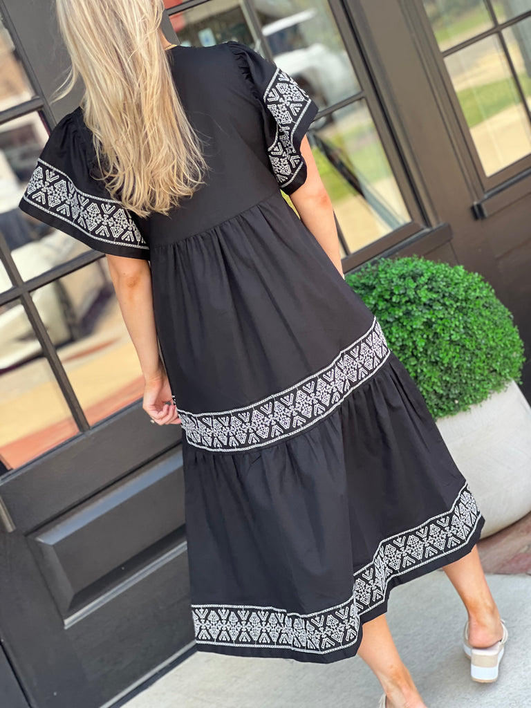 Boho Vibes Midi Dress- Black